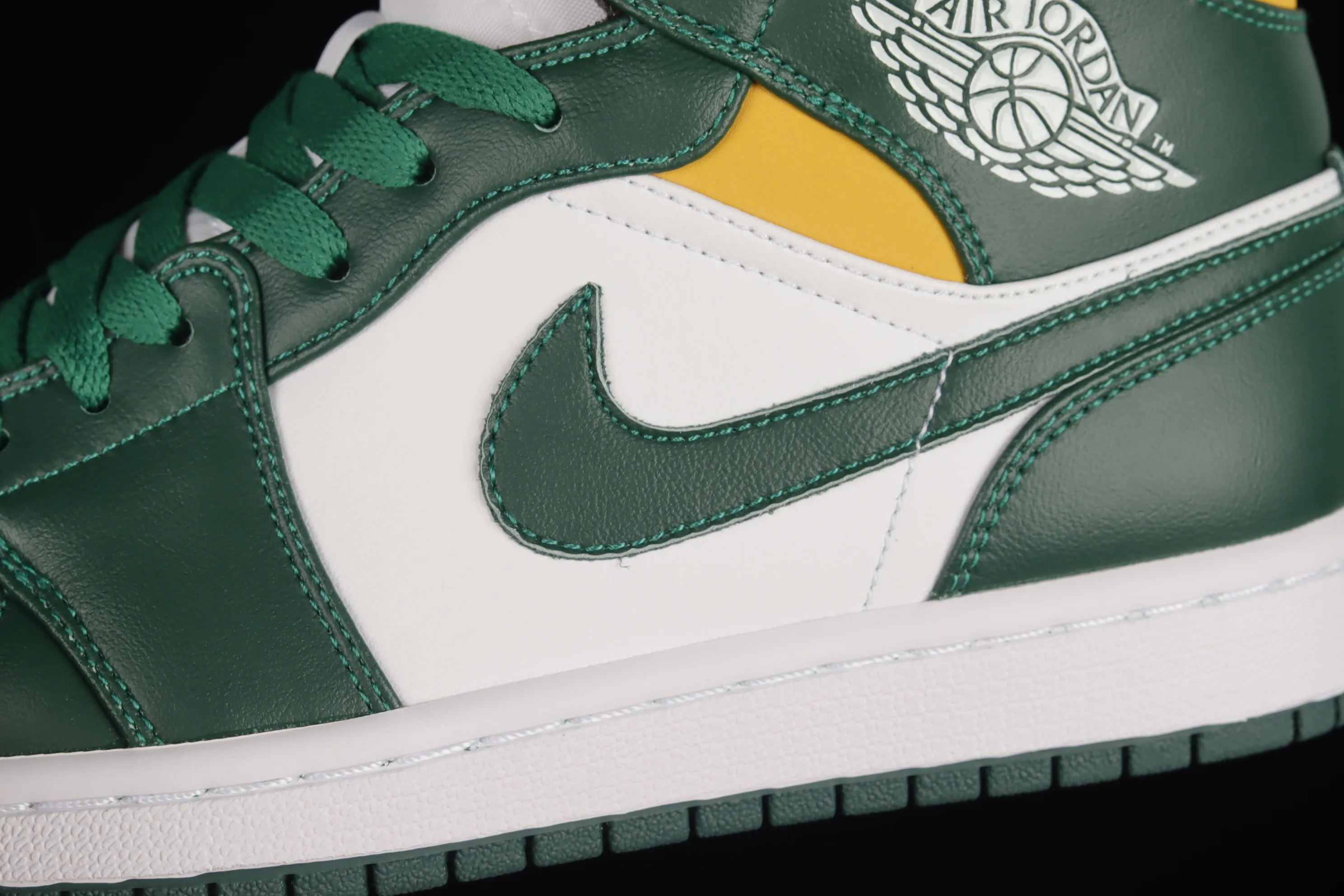 All categories Air Jordan Jordan series basketball shoes Air Jordan 1 Mid Air Jordan 1 Mid "Green Yellow" AJ1 Joe 1 white green yellow Seattle Supersonics 554724-371